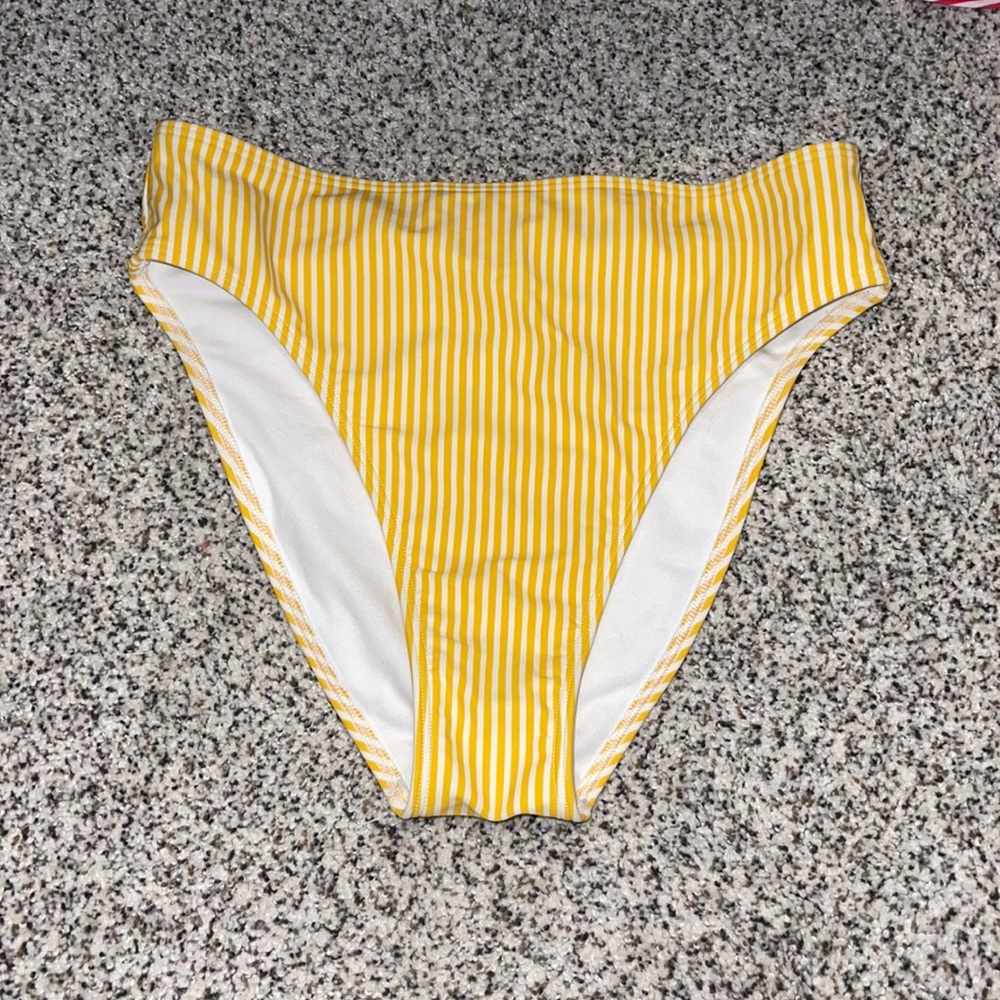 High waisted swim bottoms!!